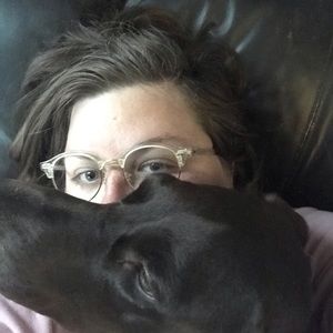 Meet your Posher, Carrie